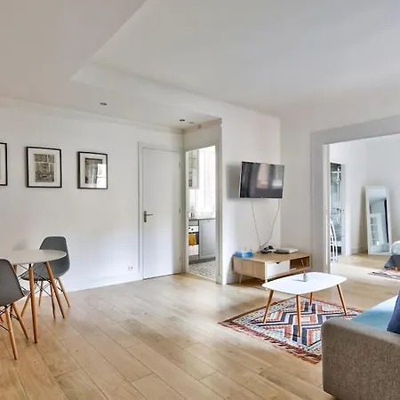 Renovated Modern 1 Bedroom Porte Maillot * Paryż